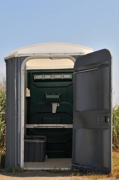 Best Porta potty rental near me  in Atchison, KS